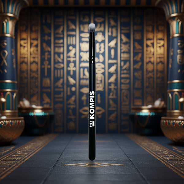 Mini Crease Brush.png