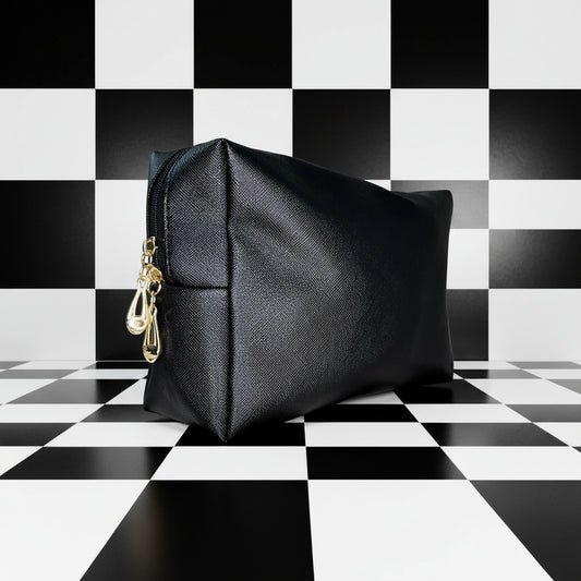 Everywhere Makeup Bag.png